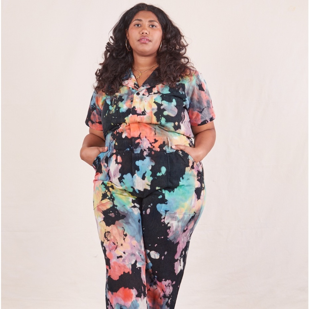 SHORT SLEEVE JUMPSUIT - RAINBOW MAGIC WATERS